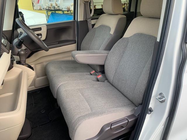 N-BOX G・Lホンダセンシング 車検2年付 ホンダセンシング 4WD 電動スライドドア 純正ナビ TV Bluetooth LED 運転席&助手席シートヒーター オートエアコン(12枚目)