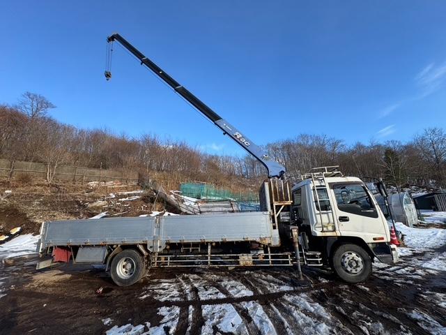 フォワード  増トン 4段ユニック アルミアオリ 3方開 リモコン付 アウトリガー フックイン 2.93t吊 ベット付 6速MT 最大積載量7500kg HSA 電動格納ミラー ミラーワイパー ミラーヒーター(34枚目)