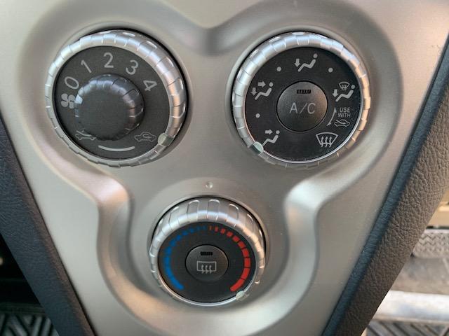 ベルタ X キーレスキー 電動格納ミラー ヘッドライトレベライザー ETC(26枚目)