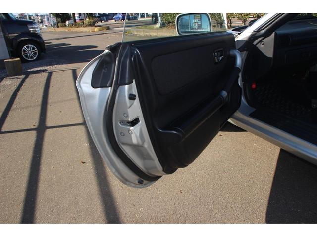 ＭＲ－Ｓ Ｓエディション　フルノーマル（改造なし）　５速マニュアル　オプションハードトップ付　（幌トップも有り、破れ無しリアウィンドウも曇りなし素晴らしく綺麗です）　ＥＴＣ　ノーマル（改造なし）　記録簿有り（37枚目）