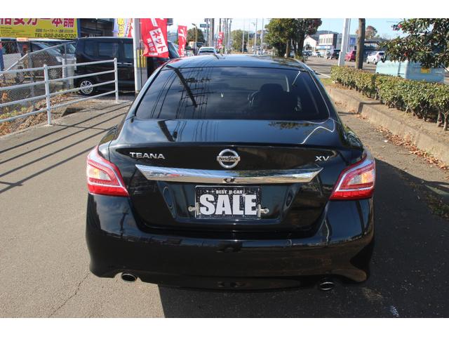 ティアナ ＸＶ　電動革シート（運転＆助手席）　純正ナビ＆ＴＶ　バックカメラ　ＥＴＣ　ドラレコ　ＣＶＴ　スマートキー（9枚目）