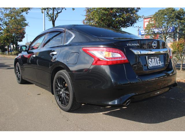 ティアナ ＸＶ　電動革シート（運転＆助手席）　純正ナビ＆ＴＶ　バックカメラ　ＥＴＣ　ドラレコ　ＣＶＴ　スマートキー（11枚目）