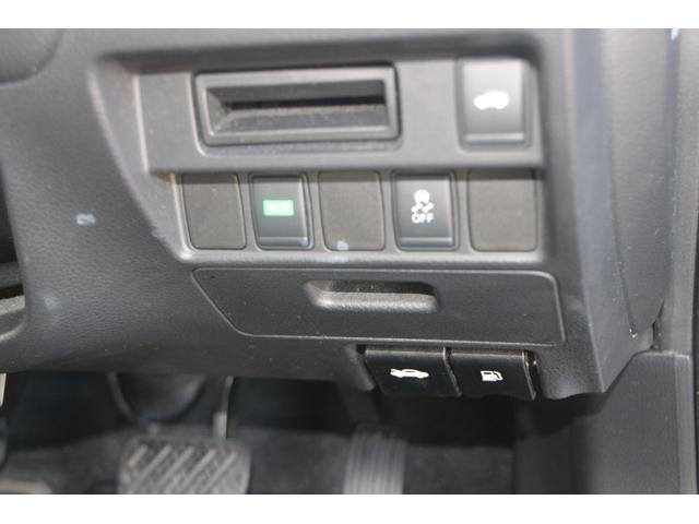 ティアナ ＸＶ　電動革シート（運転＆助手席）　純正ナビ＆ＴＶ　バックカメラ　ＥＴＣ　ドラレコ　ＣＶＴ　スマートキー（19枚目）