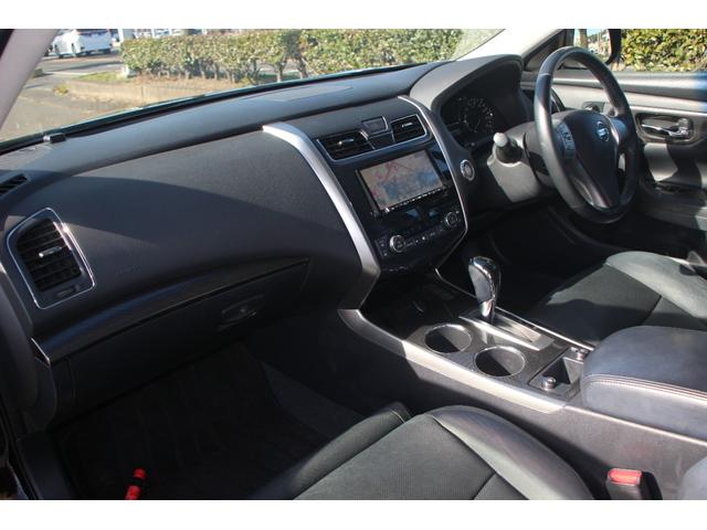 ティアナ ＸＶ　電動革シート（運転＆助手席）　純正ナビ＆ＴＶ　バックカメラ　ＥＴＣ　ドラレコ　ＣＶＴ　スマートキー（23枚目）