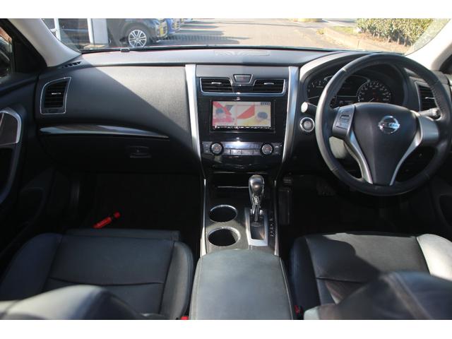 ティアナ ＸＶ　電動革シート（運転＆助手席）　純正ナビ＆ＴＶ　バックカメラ　ＥＴＣ　ドラレコ　ＣＶＴ　スマートキー（29枚目）