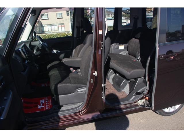 デイズルークス ハイウェイスター　Ｘ　Ｖセレクション＋セーフティＩＩ　衝突軽減ブレーキアシスト付　アラウンドビュー　純正ナビ＆ＴＶ　パワースライドドア（左）（19枚目）