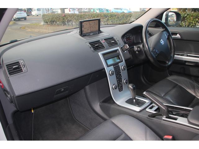 S40 2.0eアクティブプラス メモリー付本革パワーシート シートヒーター 純正ナビ 純正アルミ(17枚目)