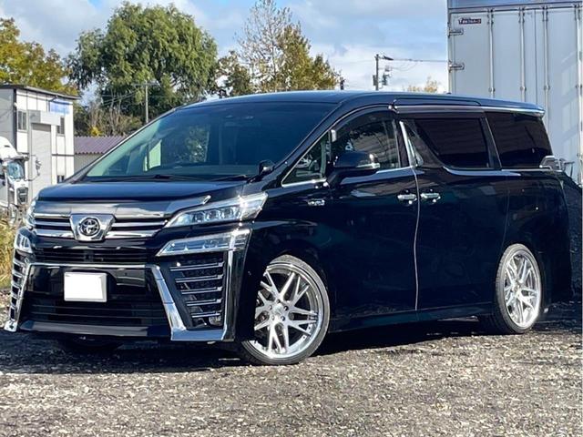 ヴェルファイアハイブリッド ＺＲ　ハイブリッド　２．５　ＺＲ　Ｅ－Ｆｏｕｒ　４ＷＤ　純正エンスタ　アルパインビッグＸ　バックカメラ　２１インチアルミ　（ブラック）後席フリップダウンモニター　スタッドレスタイヤ納車（3枚目）