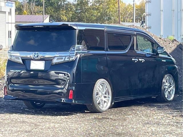 ヴェルファイアハイブリッド ＺＲ　ハイブリッド　２．５　ＺＲ　Ｅ－Ｆｏｕｒ　４ＷＤ　純正エンスタ　アルパインビッグＸ　バックカメラ　２１インチアルミ　（ブラック）後席フリップダウンモニター　スタッドレスタイヤ納車（7枚目）