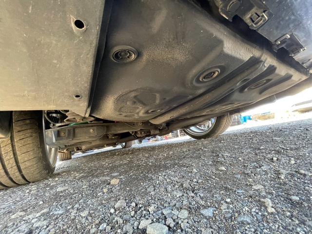 ヴェルファイアハイブリッド ＺＲ　ハイブリッド　２．５　ＺＲ　Ｅ－Ｆｏｕｒ　４ＷＤ　純正エンスタ　アルパインビッグＸ　バックカメラ　２１インチアルミ　（ブラック）後席フリップダウンモニター　スタッドレスタイヤ納車（13枚目）