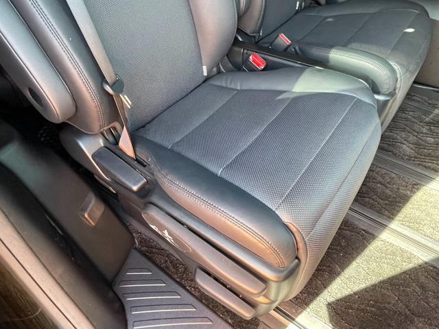 ヴェルファイアハイブリッド ＺＲ　ハイブリッド　２．５　ＺＲ　Ｅ－Ｆｏｕｒ　４ＷＤ　純正エンスタ　アルパインビッグＸ　バックカメラ　２１インチアルミ　（ブラック）後席フリップダウンモニター　スタッドレスタイヤ納車（46枚目）