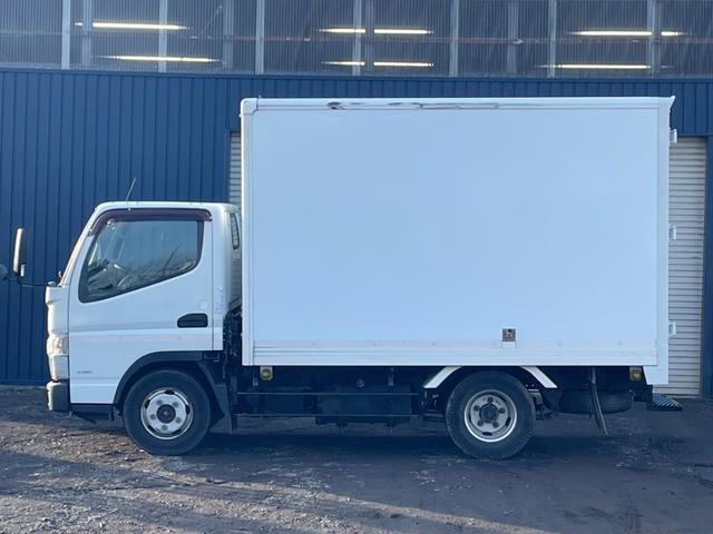 キャンター ターボ　箱車　３Ｌターボ　４ＷＤ　記録簿　バックカメラ　ダブルタイヤ　ＡＢＳ（5枚目）