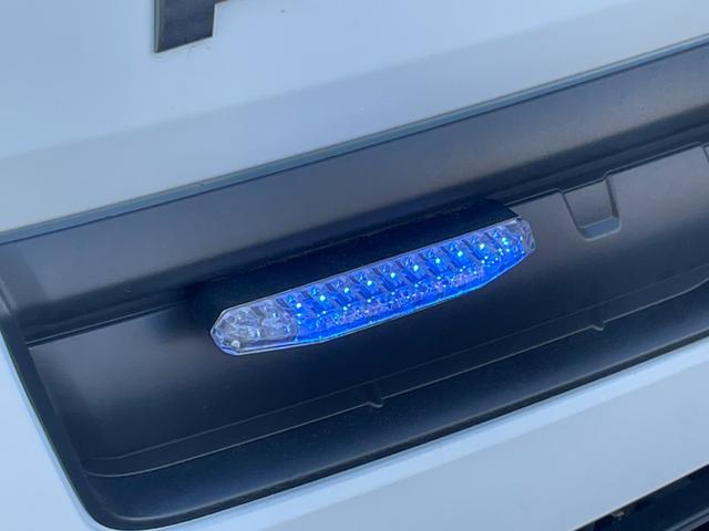 キャンター ターボ　箱車　３Ｌターボ　４ＷＤ　記録簿　バックカメラ　ダブルタイヤ　ＡＢＳ（10枚目）