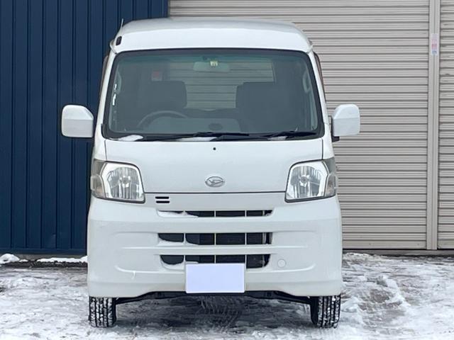 ハイゼットカーゴ クルーズ　４ＷＤ　ＥＴＣ　スタッドレスタイヤ　電動格納ミラー　キーレス　エアコン　パワステ　ＡＢＳ（3枚目）