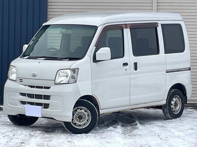 ハイゼットカーゴ クルーズ　４ＷＤ　ＥＴＣ　スタッドレスタイヤ　電動格納ミラー　キーレス　エアコン　パワステ　ＡＢＳ（4枚目）