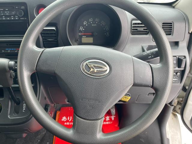 ハイゼットカーゴ クルーズ　４ＷＤ　ＥＴＣ　スタッドレスタイヤ　電動格納ミラー　キーレス　エアコン　パワステ　ＡＢＳ（18枚目）