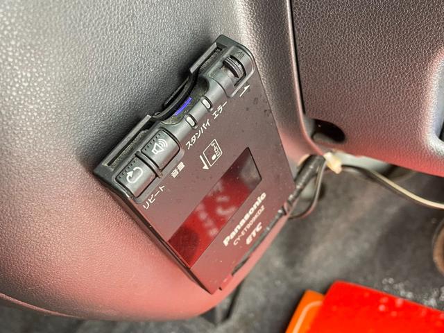 ハイゼットカーゴ クルーズ　４ＷＤ　ＥＴＣ　スタッドレスタイヤ　電動格納ミラー　キーレス　エアコン　パワステ　ＡＢＳ（21枚目）