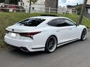ＬＳ ＬＳ５００　Ｆスポーツ　Ｖ６ツインターボ　一体型エンスタ　サンルーフ　エアサスコントローラー　夏２２インチアルミ　（エイムゲイン）　冬タイヤ（純正アルミ）（4枚目）