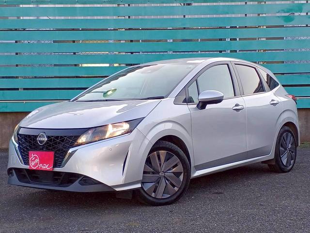 ノート X FOUR ハイブリッド4WD/プロパイロット/メーカー純正コネクトナビ/フルセグTV/アラウンドビューモニター/デジタルインナーミラー/エマージェンシーブレーキ/ワイヤレス充電/シートヒーター/ステアヒーター(2枚目)