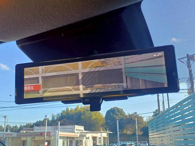 ノート X FOUR ハイブリッド4WD/プロパイロット/メーカー純正コネクトナビ/フルセグTV/アラウンドビューモニター/デジタルインナーミラー/エマージェンシーブレーキ/ワイヤレス充電/シートヒーター/ステアヒーター(11枚目)