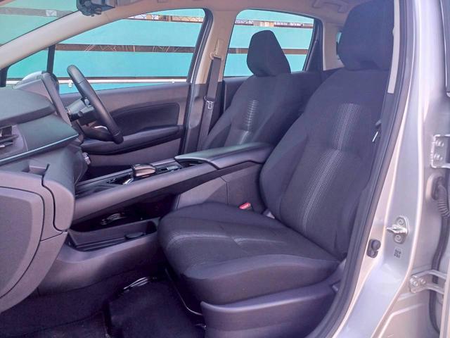 ノート X FOUR ハイブリッド4WD/プロパイロット/メーカー純正コネクトナビ/フルセグTV/アラウンドビューモニター/デジタルインナーミラー/エマージェンシーブレーキ/ワイヤレス充電/シートヒーター/ステアヒーター(13枚目)