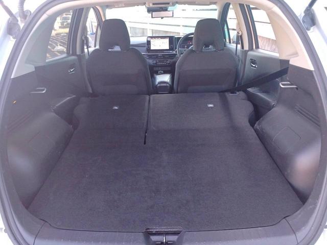 ノート X FOUR ハイブリッド4WD/プロパイロット/メーカー純正コネクトナビ/フルセグTV/アラウンドビューモニター/デジタルインナーミラー/エマージェンシーブレーキ/ワイヤレス充電/シートヒーター/ステアヒーター(33枚目)