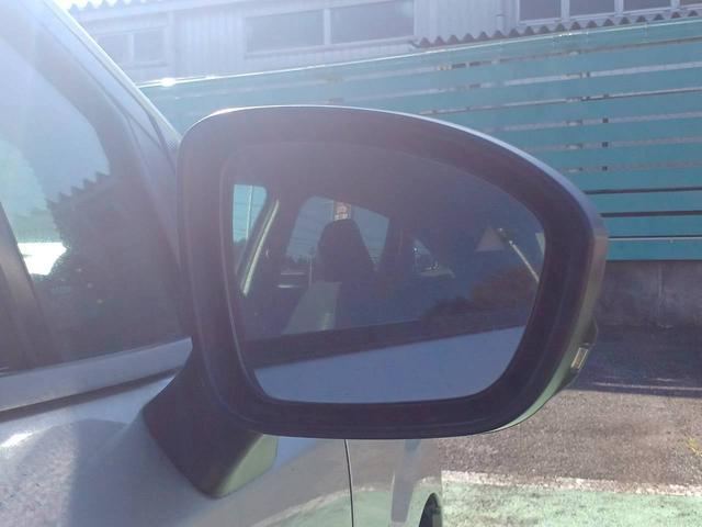 ノート X FOUR ハイブリッド4WD/プロパイロット/メーカー純正コネクトナビ/フルセグTV/アラウンドビューモニター/デジタルインナーミラー/エマージェンシーブレーキ/ワイヤレス充電/シートヒーター/ステアヒーター(43枚目)