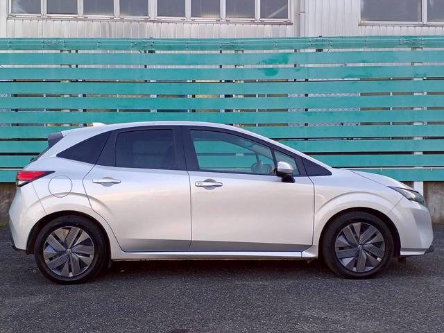 ノート X FOUR ハイブリッド4WD/プロパイロット/メーカー純正コネクトナビ/フルセグTV/アラウンドビューモニター/デジタルインナーミラー/エマージェンシーブレーキ/ワイヤレス充電/シートヒーター/ステアヒーター(55枚目)