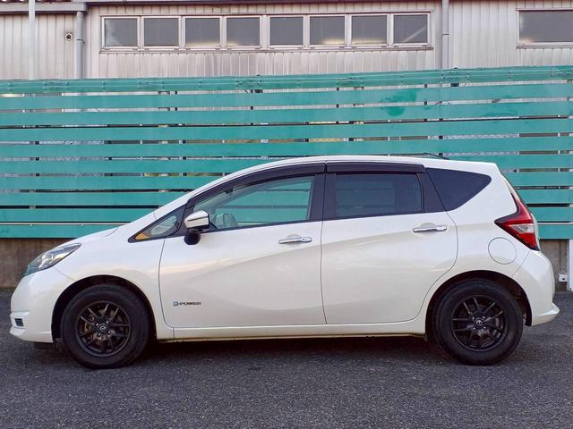 ノート e-パワー X 純正ナビ/フルセグTV/アラウンドビューモニター/デジタルインナーミラー/エマージェンシーブレーキ/インテリジェントキー/プッシュスタート/車検整備付き/アップルあんしんライト保証1年付き/(24枚目)