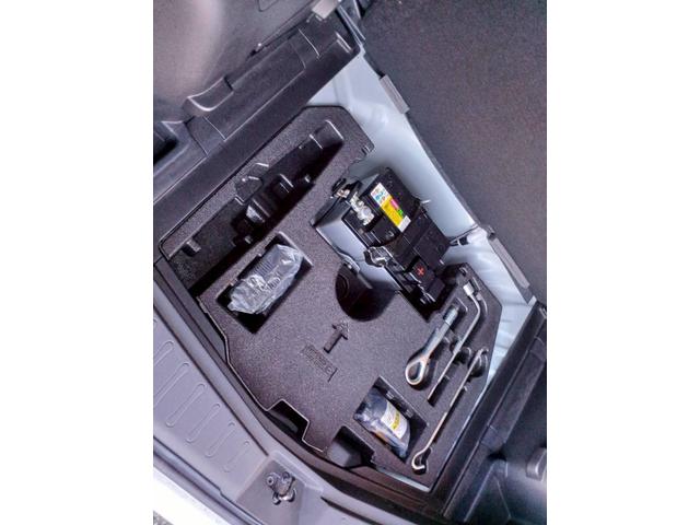 ノート e-パワー X 純正ナビ/フルセグTV/アラウンドビューモニター/デジタルインナーミラー/エマージェンシーブレーキ/インテリジェントキー/プッシュスタート/車検整備付き/アップルあんしんライト保証1年付き/(39枚目)