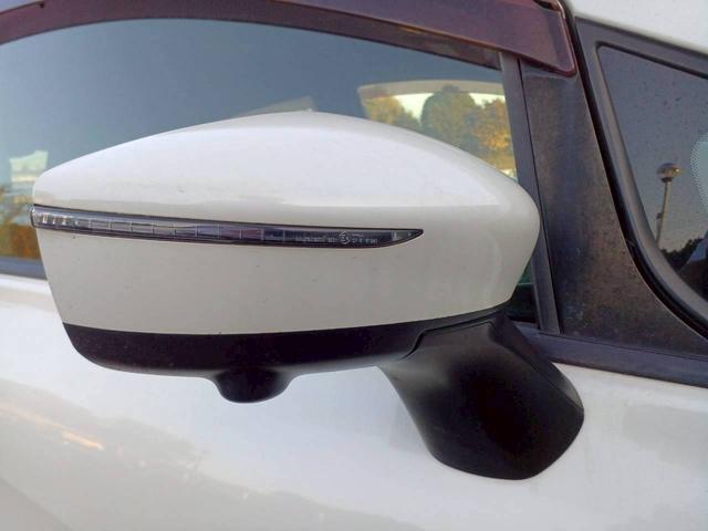 ノート e-パワー X 純正ナビ/フルセグTV/アラウンドビューモニター/デジタルインナーミラー/エマージェンシーブレーキ/インテリジェントキー/プッシュスタート/車検整備付き/アップルあんしんライト保証1年付き/(45枚目)