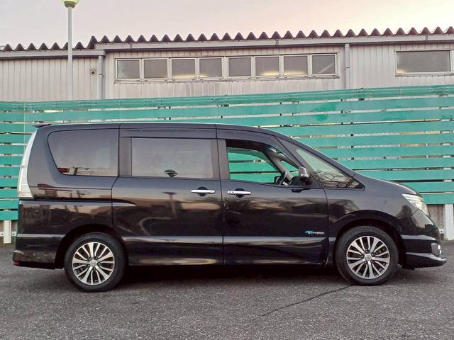 セレナ ハイウェイスターS-HVアドバンスドセーフティパック 純正ナビTV/アラウンドビューモニター/両側パワースライドドア/エマージェンシーブレーキ/車線逸脱警報/LEDライト/インテリジェントキー/プッシュスタート/クルコン/アップルあんしんライト保証1年付(17枚目)