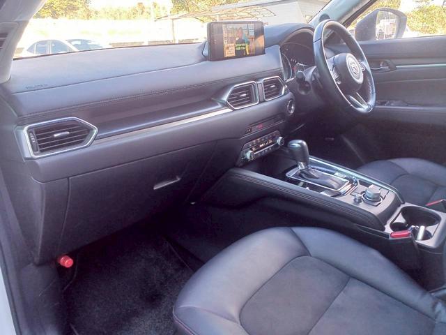 CX-5 25S ブラックトーンエディション 4WD/BOSE/10.25インチマツダコネクトナビ/フルセグTV/360カメラ/パワーバックドア/ヘッドアップディスプレイ/ハーフレザーシート/パワーシート/シートヒーター/ステアヒーター/ETC(35枚目)