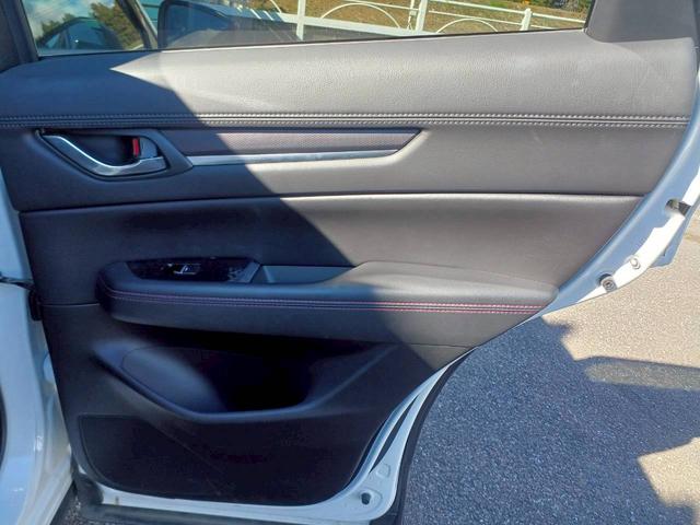 CX-5 25S ブラックトーンエディション 4WD/BOSE/10.25インチマツダコネクトナビ/フルセグTV/360カメラ/パワーバックドア/ヘッドアップディスプレイ/ハーフレザーシート/パワーシート/シートヒーター/ステアヒーター/ETC(44枚目)