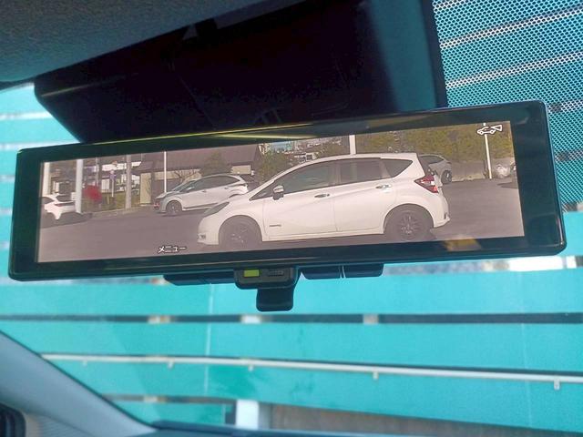 ノート X FOUR ハイブリッド4WD/プロパイロット/メーカー純正コネクトナビ/フルセグTV/全方位カメラ/デジタルインナーミラー/ワイヤレス充電/シートヒーター/ステアリングヒーター/ETC/USB/車検整備付き(12枚目)