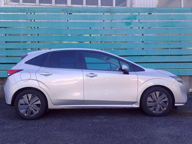 ノート X FOUR ハイブリッド4WD/プロパイロット/メーカー純正コネクトナビ/フルセグTV/全方位カメラ/デジタルインナーミラー/ワイヤレス充電/シートヒーター/ステアリングヒーター/ETC/USB/車検整備付き(21枚目)