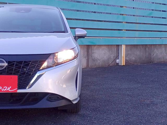 ノート X FOUR ハイブリッド4WD/プロパイロット/メーカー純正コネクトナビ/フルセグTV/全方位カメラ/デジタルインナーミラー/ワイヤレス充電/シートヒーター/ステアリングヒーター/ETC/USB/車検整備付き(27枚目)