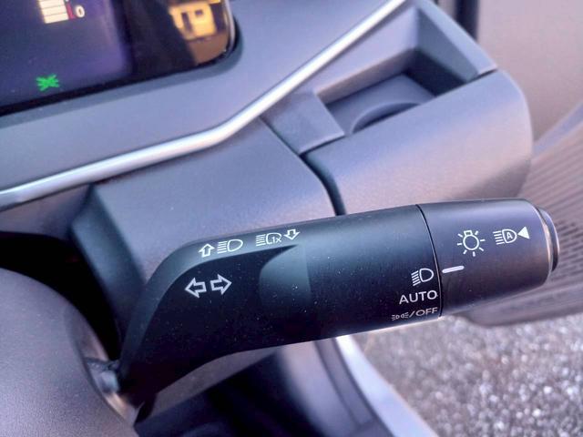 ノート X FOUR ハイブリッド4WD/プロパイロット/メーカー純正コネクトナビ/フルセグTV/全方位カメラ/デジタルインナーミラー/ワイヤレス充電/シートヒーター/ステアリングヒーター/ETC/USB/車検整備付き(34枚目)