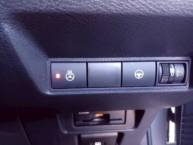 ノート X FOUR ハイブリッド4WD/プロパイロット/メーカー純正コネクトナビ/フルセグTV/全方位カメラ/デジタルインナーミラー/ワイヤレス充電/シートヒーター/ステアリングヒーター/ETC/USB/車検整備付き(11枚目)