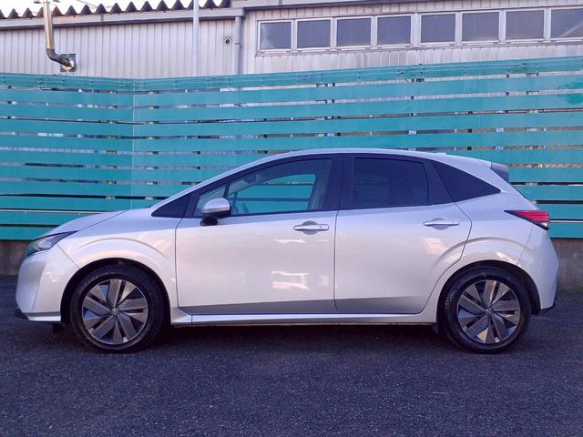 ノート X FOUR ハイブリッド4WD/プロパイロット/メーカー純正コネクトナビ/フルセグTV/全方位カメラ/デジタルインナーミラー/ワイヤレス充電/シートヒーター/ステアリングヒーター/ETC/USB/車検整備付き(21枚目)