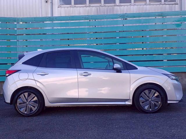 ノート X FOUR ハイブリッド4WD/プロパイロット/メーカー純正コネクトナビ/フルセグTV/全方位カメラ/デジタルインナーミラー/ワイヤレス充電/シートヒーター/ステアリングヒーター/ETC/USB/車検整備付き(23枚目)