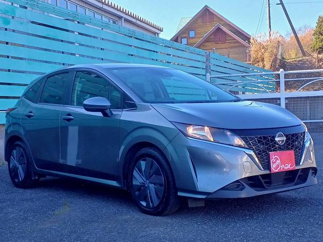 ノート X FOUR ハイブリッド4WD/プロパイロット/メーカー純正コネクトナビ/フルセグTV/全方位カメラ/デジタルインナーミラー/ワイヤレス充電/シートヒーター/ステアリングヒーター/ETC/USB/車検整備付き(20枚目)