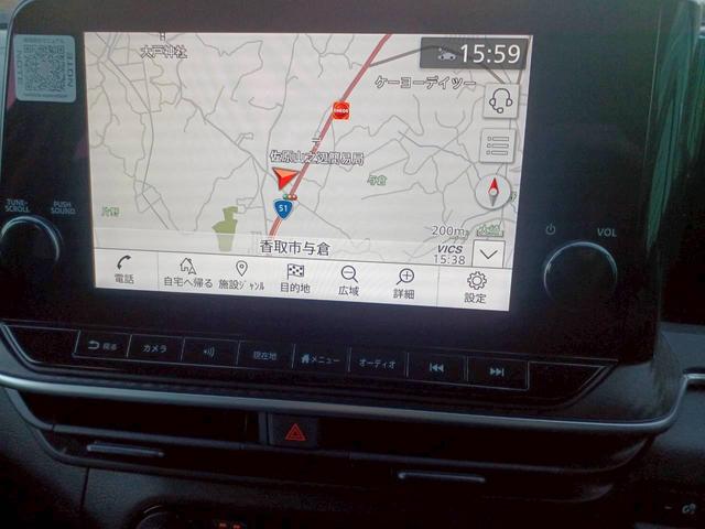 ノート X FOUR ハイブリッド4WD/プロパイロット/メーカー純正コネクトナビ/フルセグTV/全方位カメラ/デジタルインナーミラー/ワイヤレス充電/シートヒーター/ステアリングヒーター/ETC/USB/車検整備付き(4枚目)