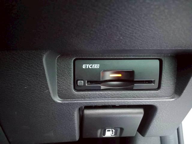 ノート X FOUR ハイブリッド4WD/プロパイロット/メーカー純正コネクトナビ/フルセグTV/全方位カメラ/デジタルインナーミラー/ワイヤレス充電/シートヒーター/ステアリングヒーター/ETC/USB/車検整備付き(27枚目)