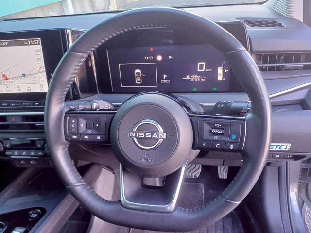 ノート X FOUR ハイブリッド4WD/プロパイロット/メーカー純正コネクトナビ/フルセグTV/全方位カメラ/デジタルインナーミラー/ワイヤレス充電/シートヒーター/ステアリングヒーター/ETC/USB/車検整備付き(7枚目)