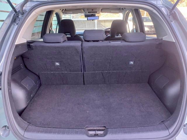 ノート X FOUR ハイブリッド4WD/プロパイロット/メーカー純正コネクトナビ/フルセグTV/全方位カメラ/デジタルインナーミラー/ワイヤレス充電/シートヒーター/ステアリングヒーター/ETC/USB/車検整備付き(17枚目)