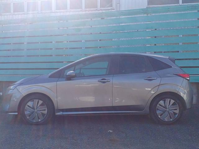 ノート X FOUR ハイブリッド4WD/プロパイロット/メーカー純正コネクトナビ/フルセグTV/全方位カメラ/デジタルインナーミラー/ワイヤレス充電/シートヒーター/ステアリングヒーター/ETC/USB/車検整備付き(19枚目)