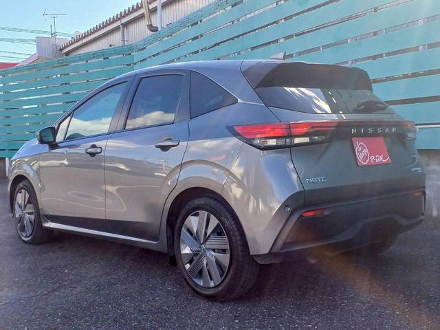 ノート X FOUR ハイブリッド4WD/プロパイロット/メーカー純正コネクトナビ/フルセグTV/全方位カメラ/デジタルインナーミラー/ワイヤレス充電/シートヒーター/ステアリングヒーター/ETC/USB/車検整備付き(23枚目)