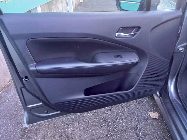 ノート X FOUR ハイブリッド4WD/プロパイロット/メーカー純正コネクトナビ/フルセグTV/全方位カメラ/デジタルインナーミラー/ワイヤレス充電/シートヒーター/ステアリングヒーター/ETC/USB/車検整備付き(46枚目)