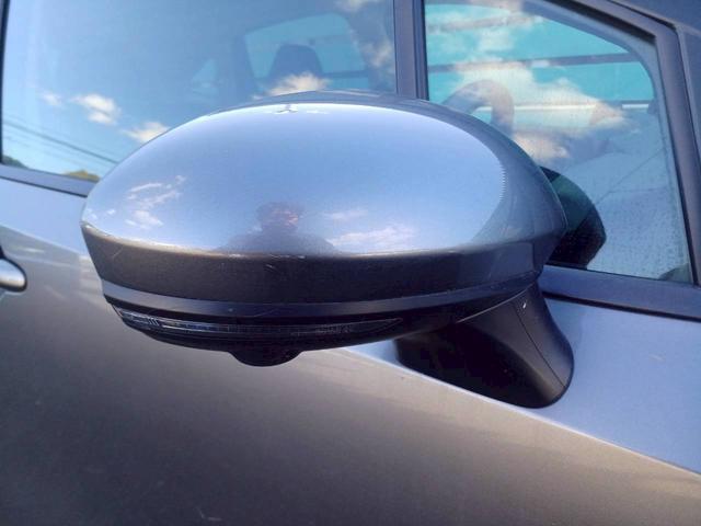 ノート X FOUR ハイブリッド4WD/プロパイロット/メーカー純正コネクトナビ/フルセグTV/全方位カメラ/デジタルインナーミラー/ワイヤレス充電/シートヒーター/ステアリングヒーター/ETC/USB/車検整備付き(51枚目)